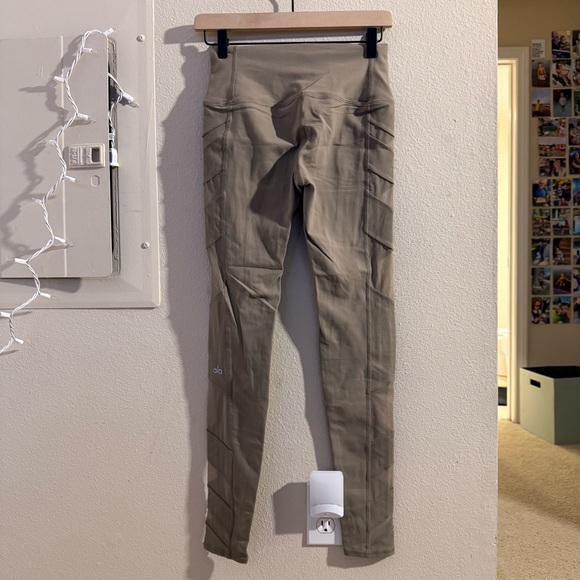 ALO Yoga Tan Mesh Leggings - Picture 2 of 9